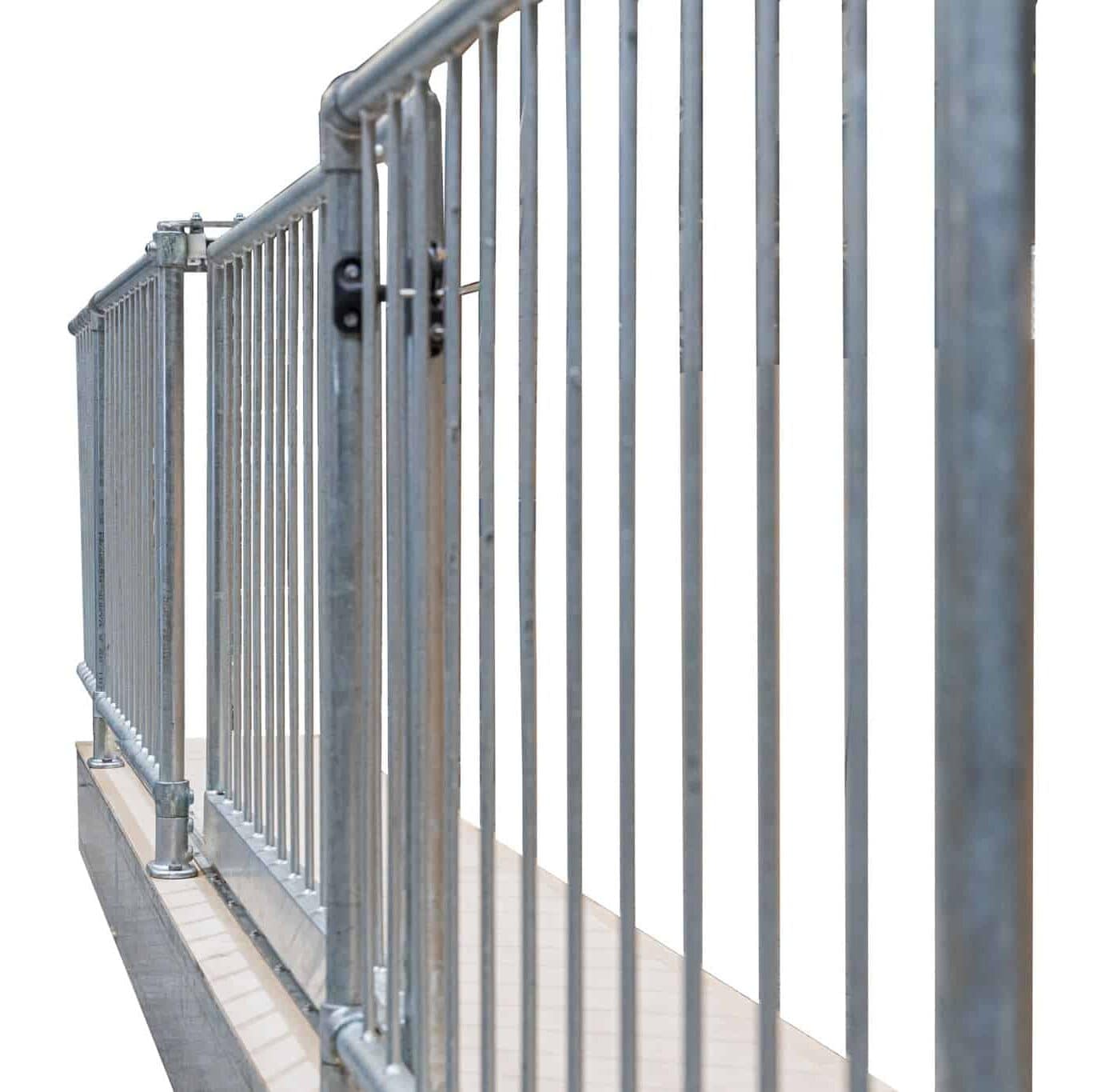 Balustrade Sliding Gate - Image 9