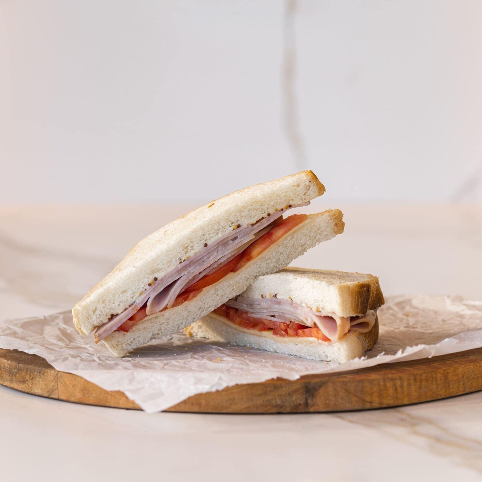 Gluten free sandwiches (2 slices cut into 2 triangular halves)