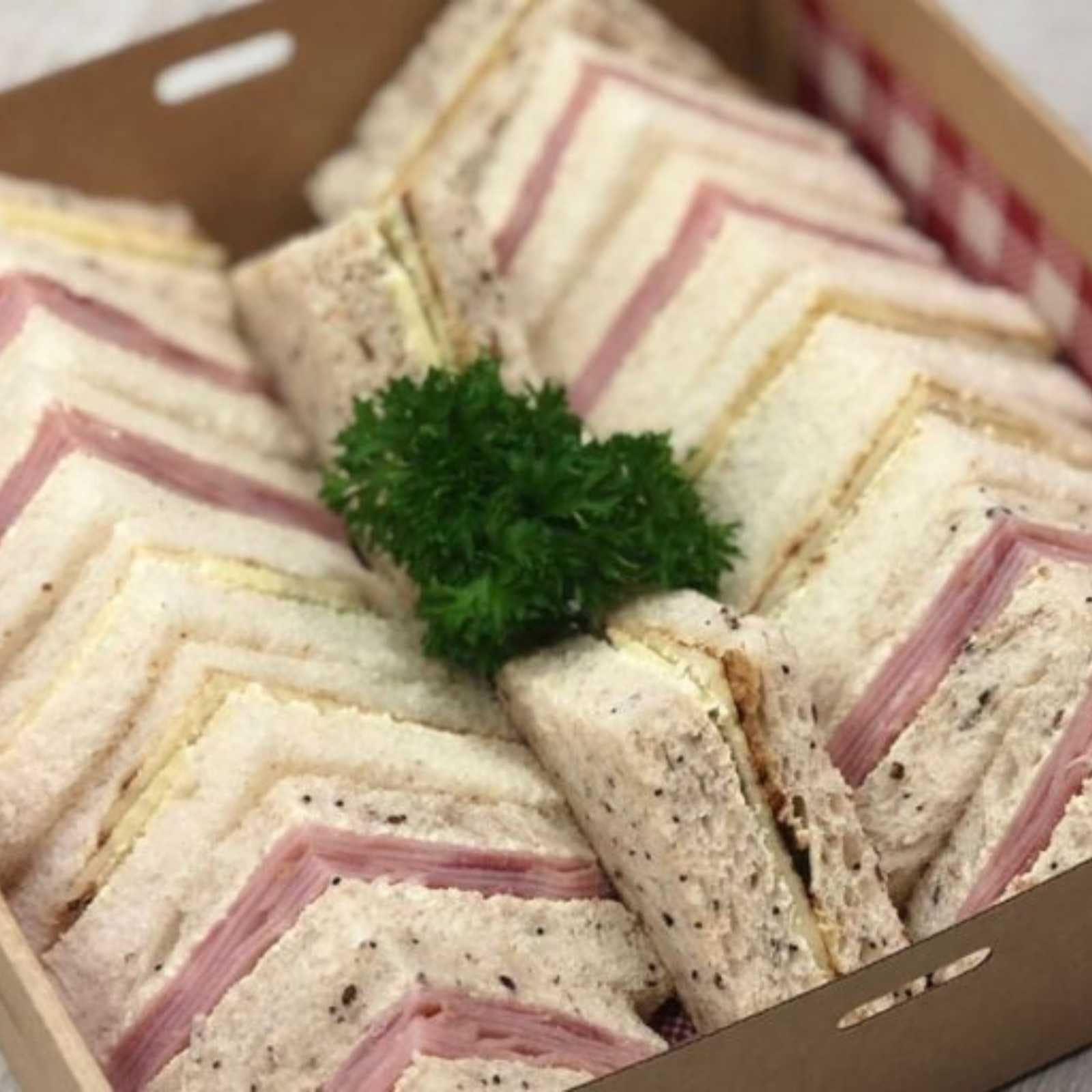 Kids triangle sandwiches on white & wholemeal bread