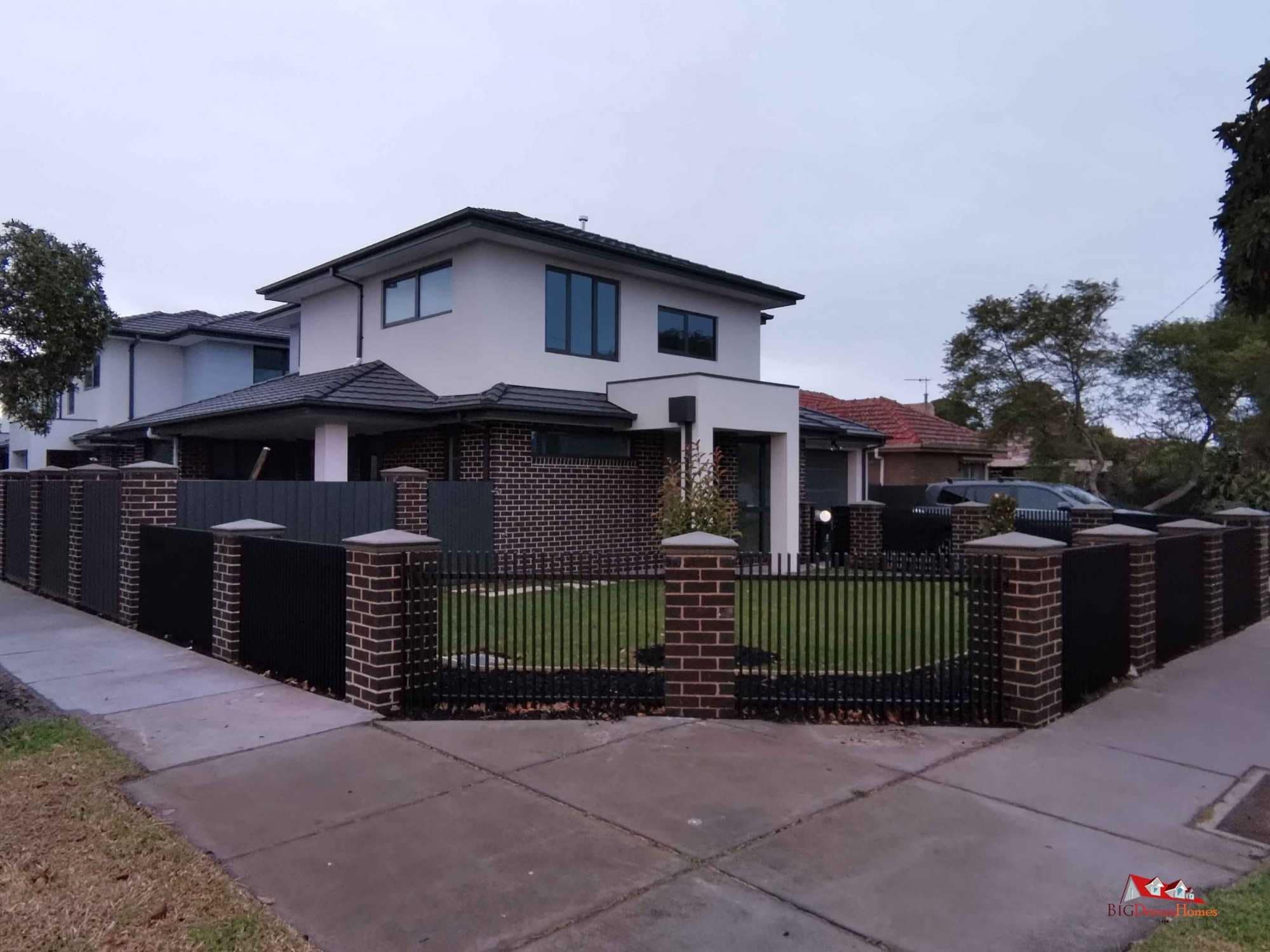Modern Townhouses @ 46 Warren Street, Mordialloc