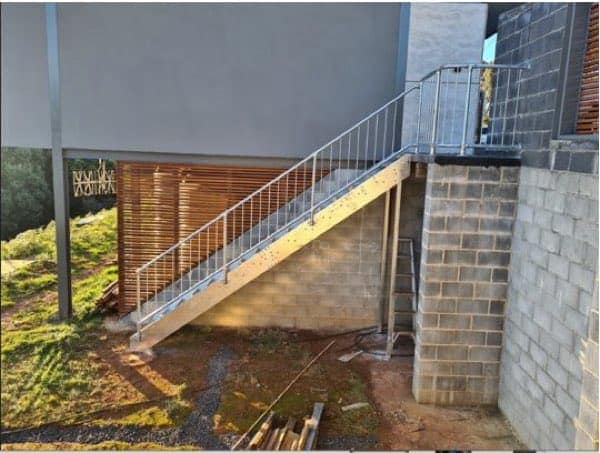 Welded Staircases - Straight​ No Landing - Image 2